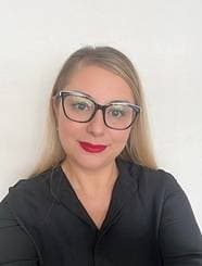 Ps. MSc. Carolina Derderian R.